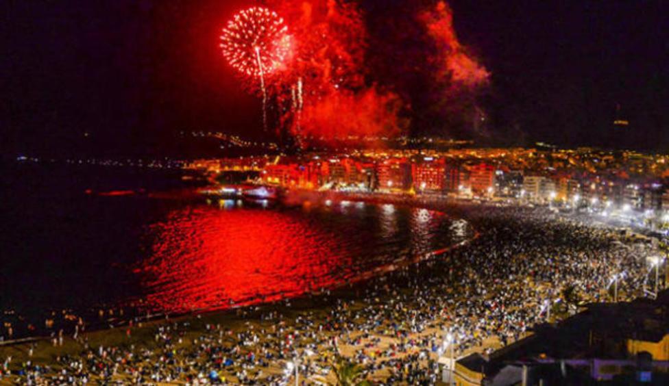 Beach And Sunset Las Palmas de Gran Canaria Bagian luar foto